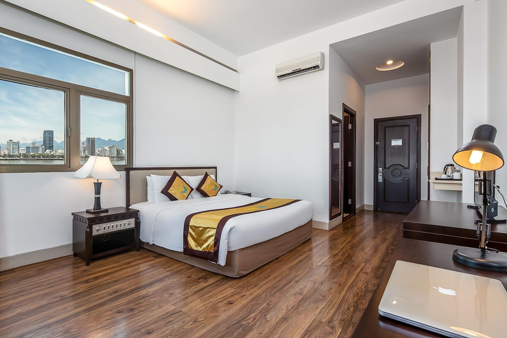 Da Nang Riverside Hotel Εξωτερικό φωτογραφία